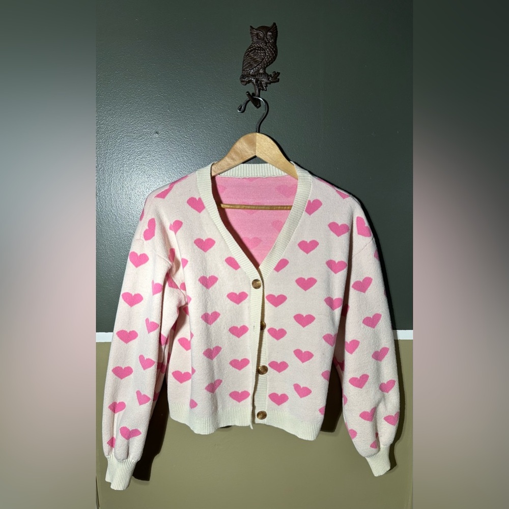 Pink Heart Patterned Women's Sweater
